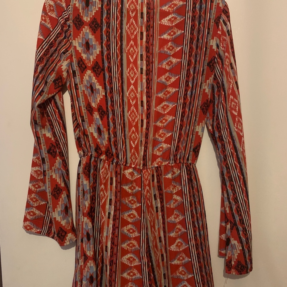 DesignLab Romper - Picture 2 of 2